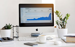 米兰体育报官网-竞技数据分析：精准战术制定时代到来，竞技战术的意义及训练方法